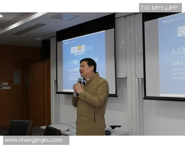 个人英雄主义与团队协作的辩证关系探讨与思考