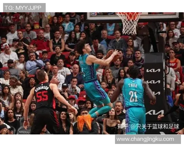 热火与黄蜂精彩对决全场录像回顾1029赛事亮点分析与精彩瞬间分享